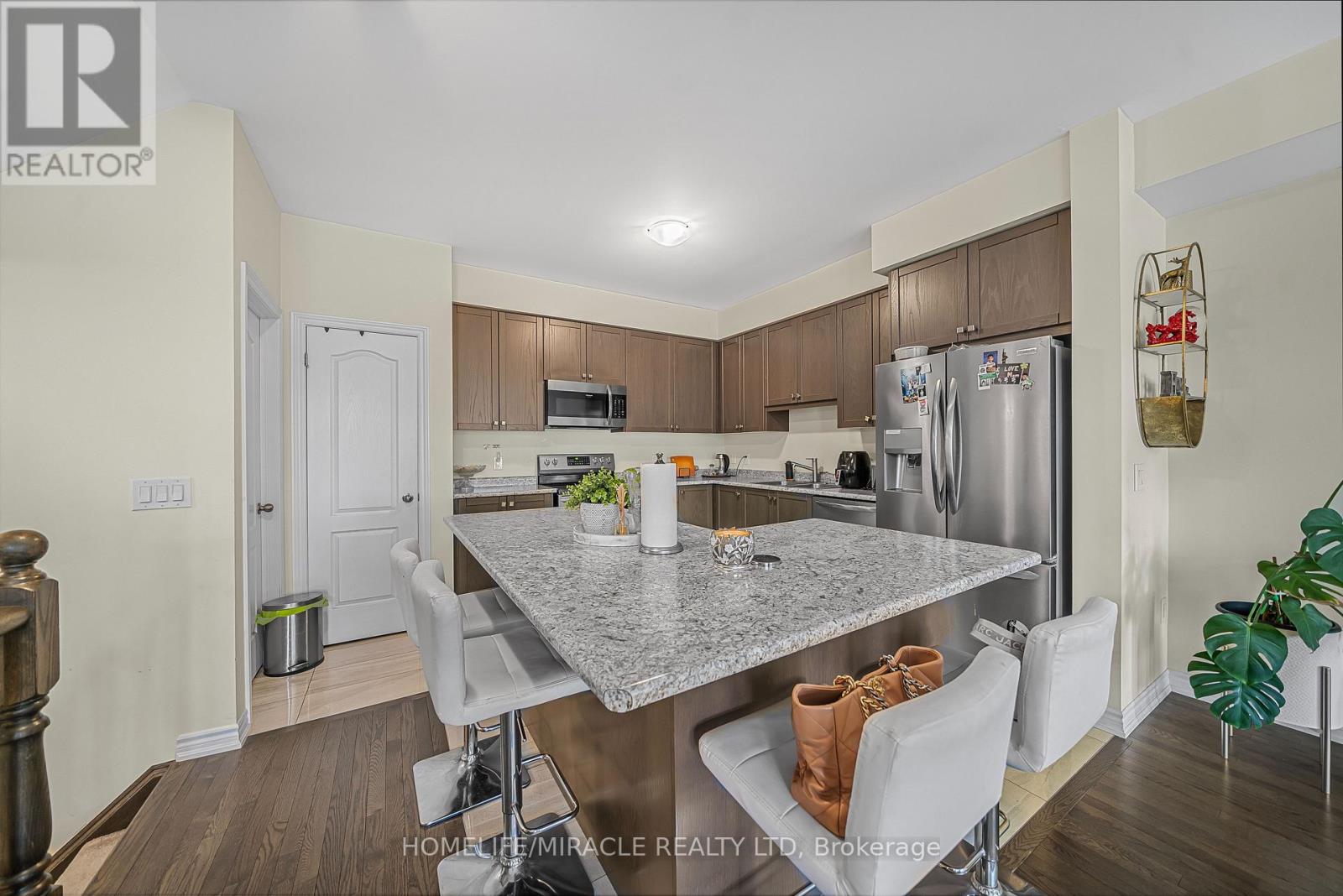 15 Glasson Lane, Caledon, Ontario  L7C 4H2 - Photo 9 - W13225256
