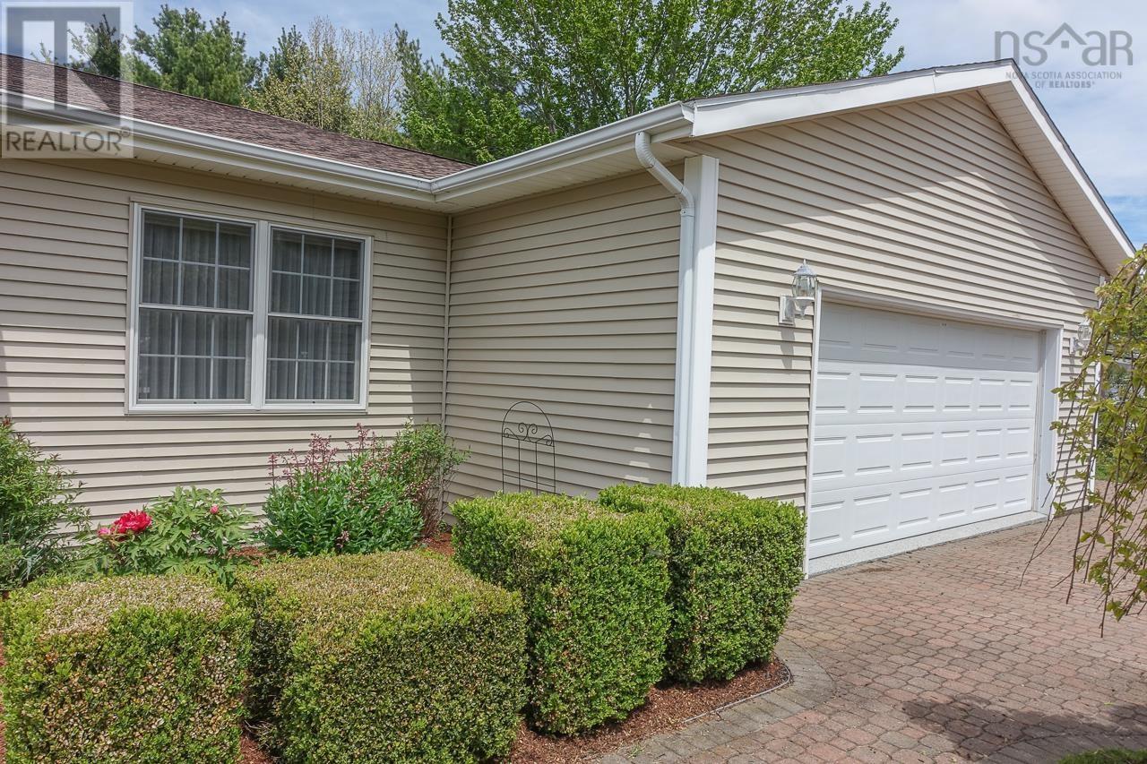73 Gravenstein Drive, Berwick, Nova Scotia  B0P 1E0 - Photo 5 - 202606014