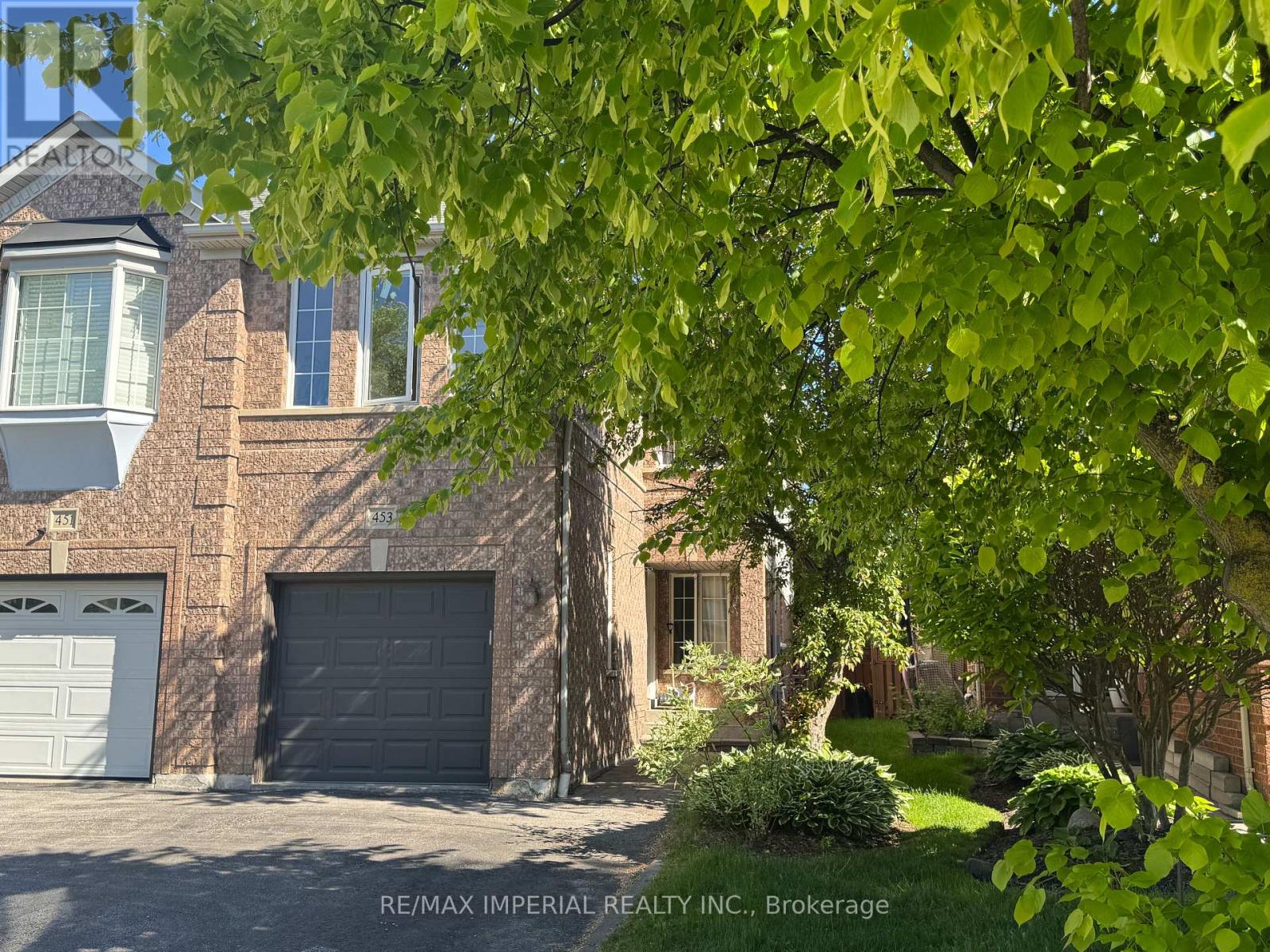 453 HEDDLE CRESCENT, Newmarket, Ontario