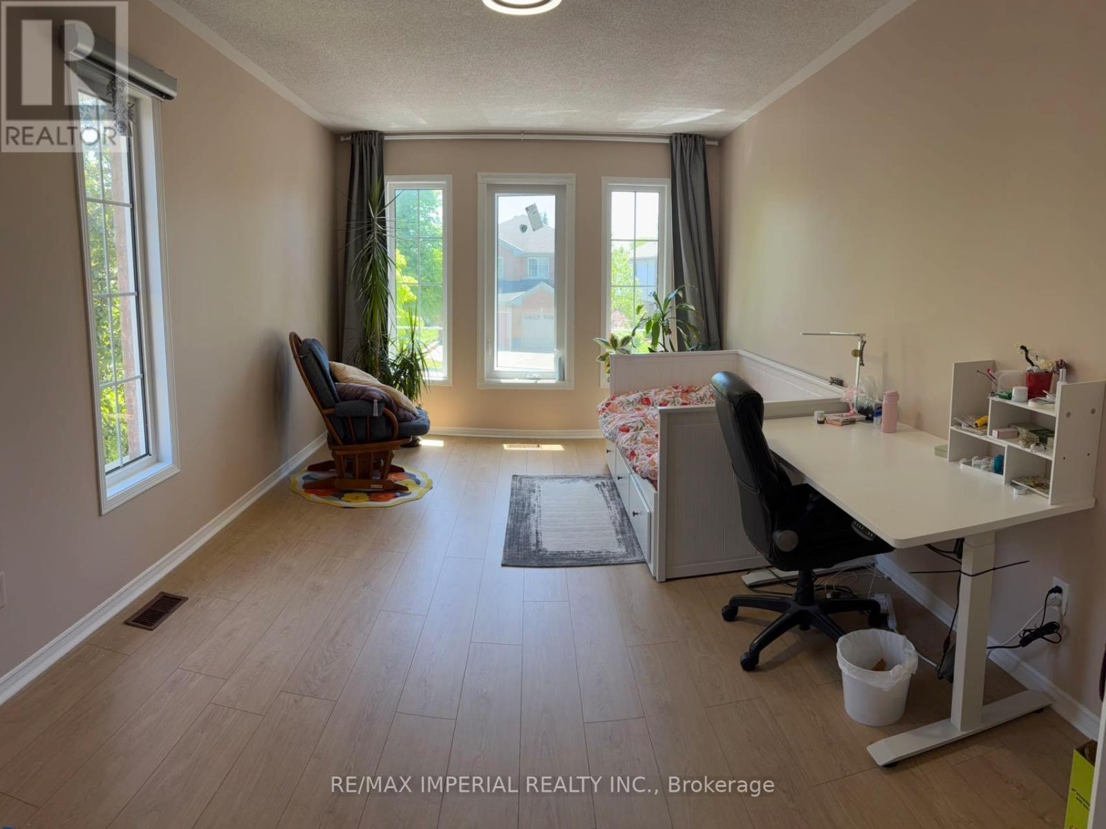453 Heddle Crescent, Newmarket, Ontario  L3X 2J4 - Photo 6 - N13218792