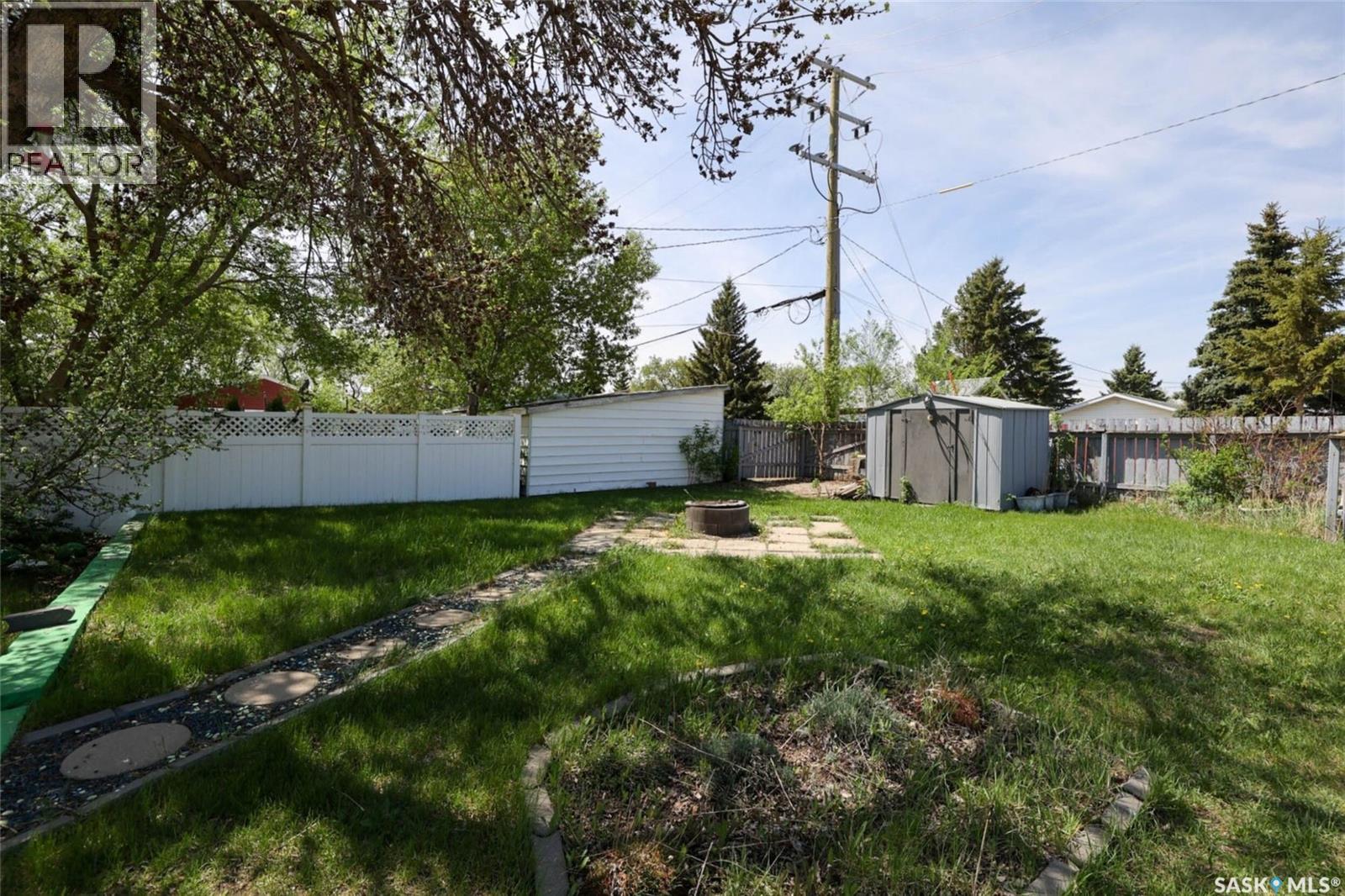 655 Alexandria Avenue, Bethune, Saskatchewan  S0G 0H0 - Photo 17 - SK037856