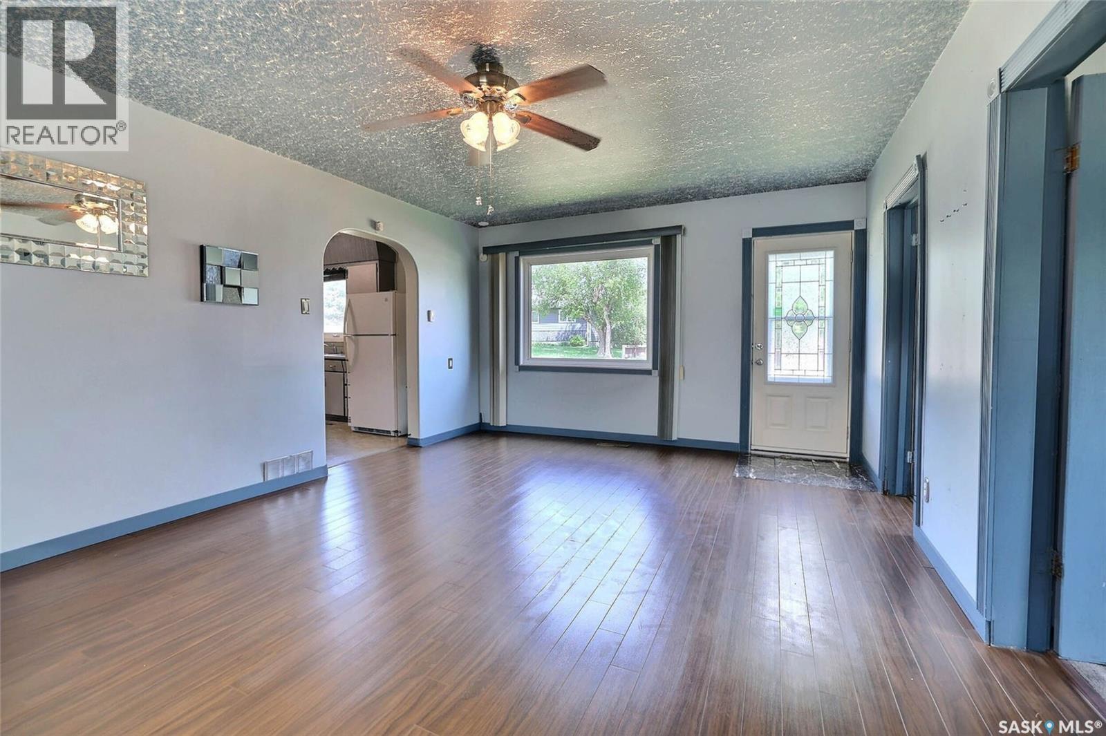 655 Alexandria Avenue, Bethune, Saskatchewan  S0G 0H0 - Photo 7 - SK037856