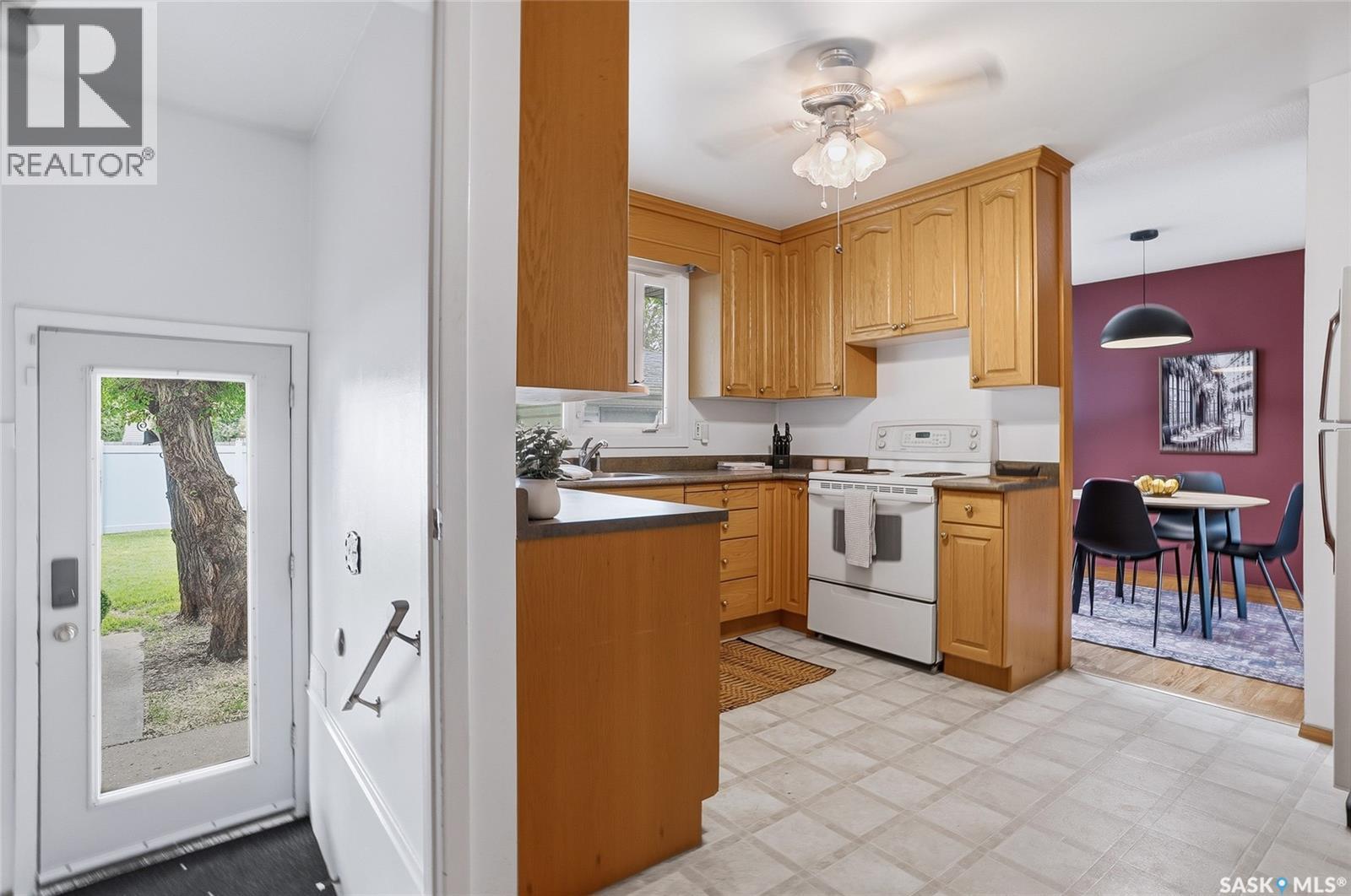 2605 37th Street W, Saskatoon, Saskatchewan  S7L 4E9 - Photo 8 - SK037830