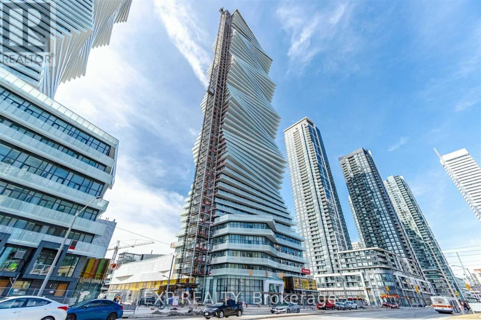 313 - 3900 CONFEDERATION PARKWAY, Mississauga, Ontario