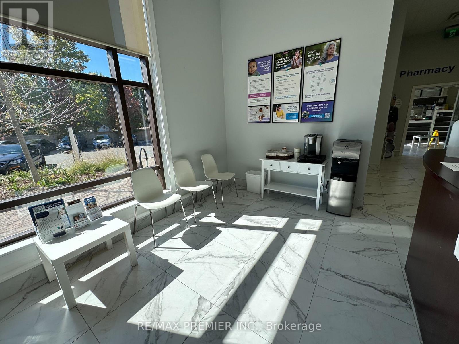 2 - 120 Guelph Street, Halton Hills, Ontario  L7G 4A4 - Photo 8 - W12814414