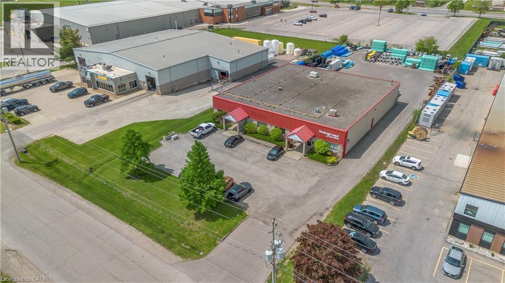131 SHEARSON Crescent, Cambridge, Ontario
