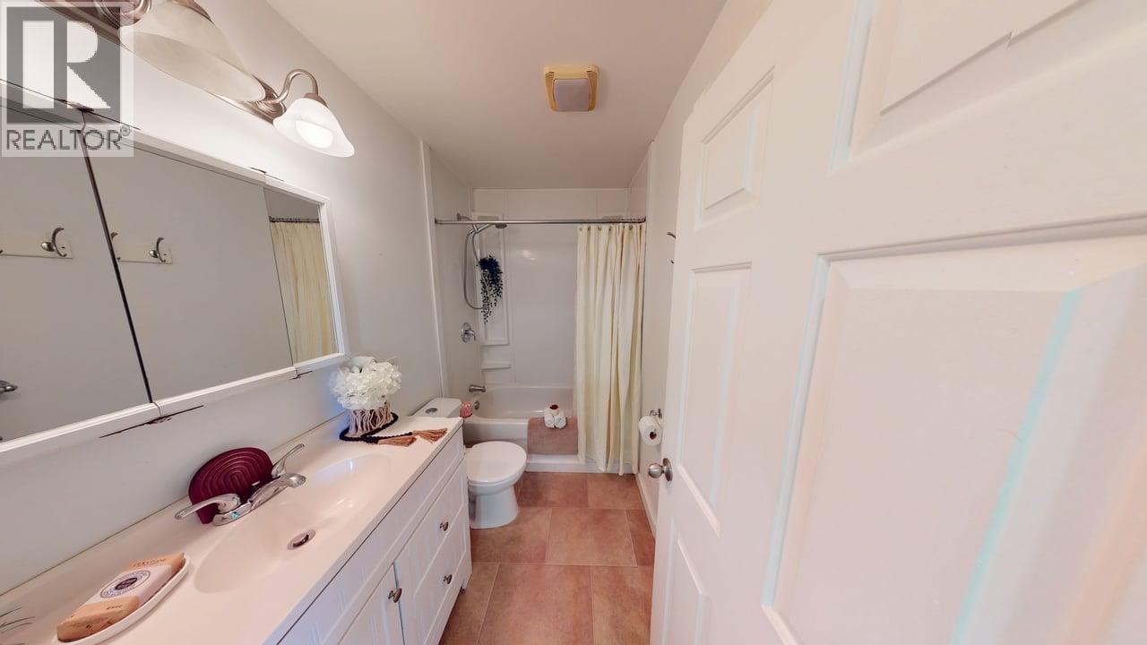 11023 Peace River Road, Fort St. John, British Columbia  V1J 2S8 - Photo 15 - R3130445