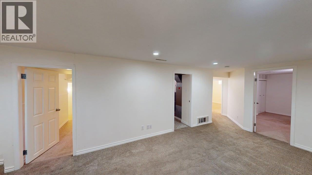 11023 Peace River Road, Fort St. John, British Columbia  V1J 2S8 - Photo 33 - R3130445