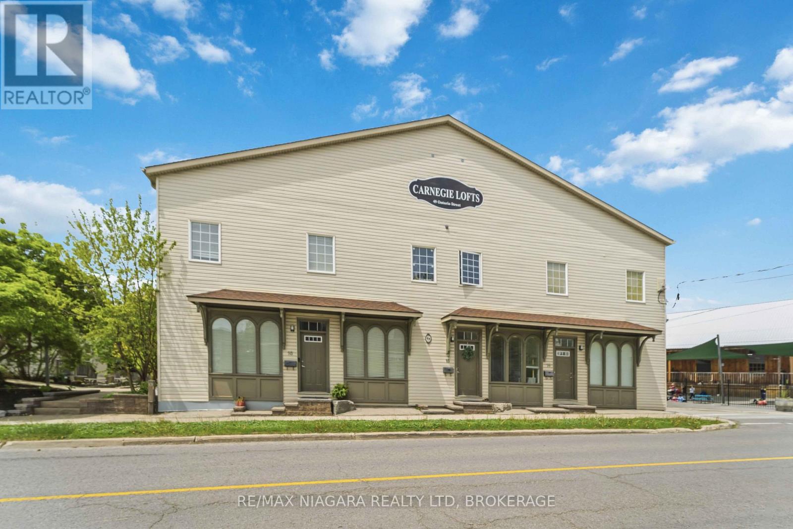 2 - 49 ONTARIO STREET, Grimsby, Ontario