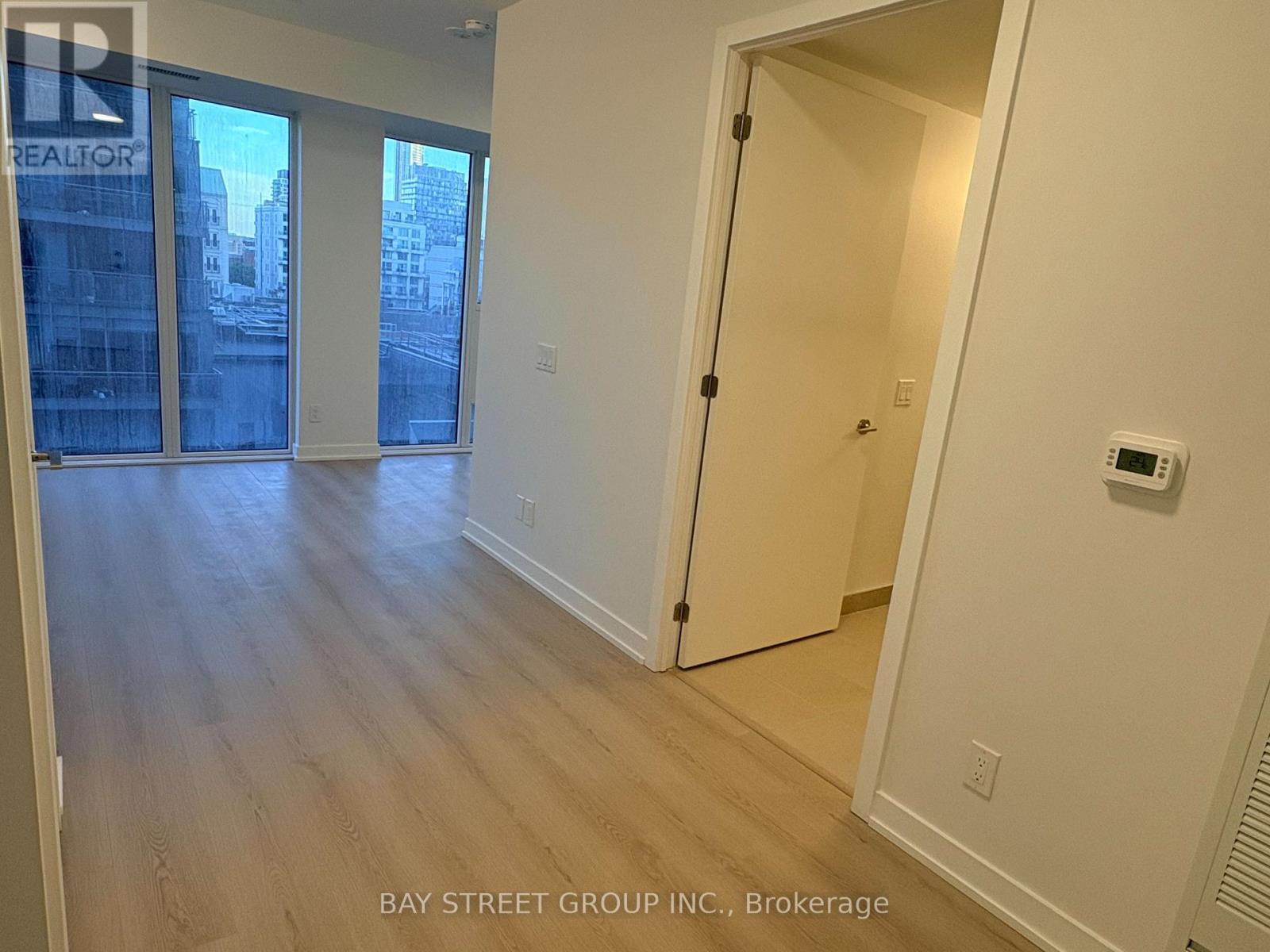 907 - 100 QUEEN STREET E, Toronto, Ontario