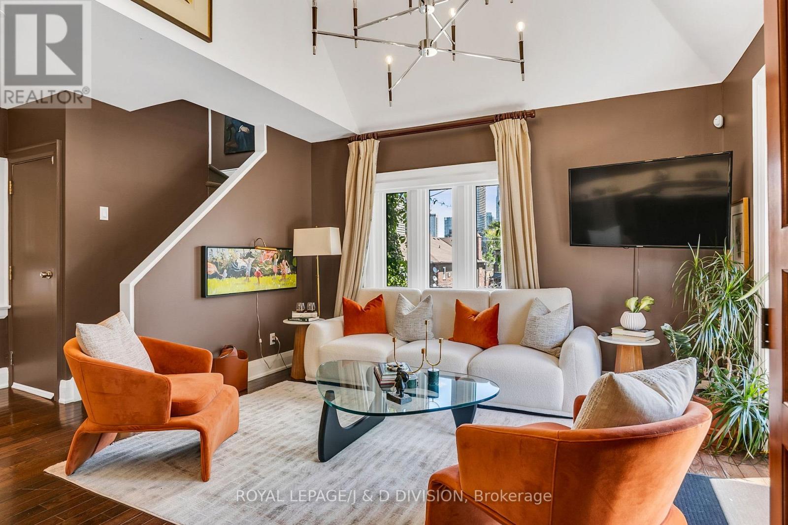 137 Highbourne Road, Toronto, Ontario  M5P 2J8 - Photo 23 - C13225368