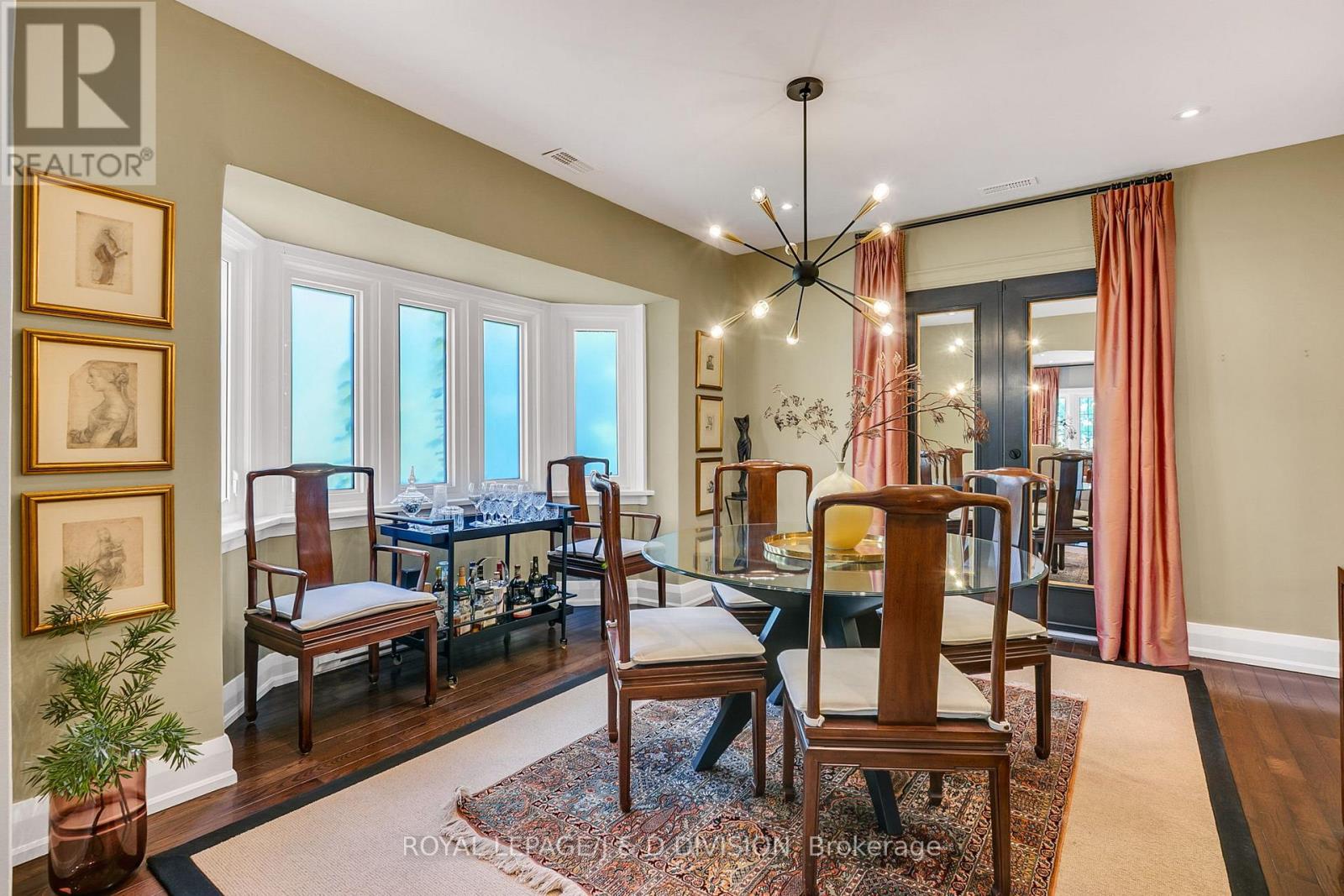 137 Highbourne Road, Toronto, Ontario  M5P 2J8 - Photo 8 - C13225368
