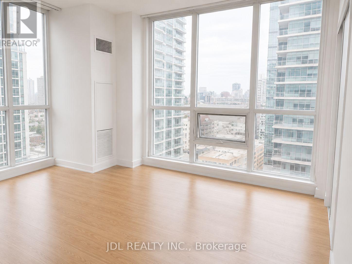 2612 - 761 Bay Street, Toronto, Ontario  M5G 2R2 - Photo 7 - C13225388