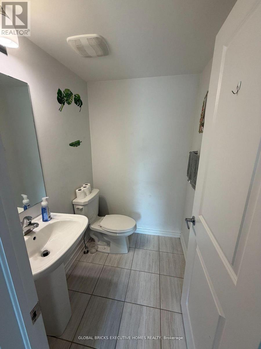 130 - 2500 Hillrise Court, Oshawa, Ontario  L1L 0M6 - Photo 12 - E13225360