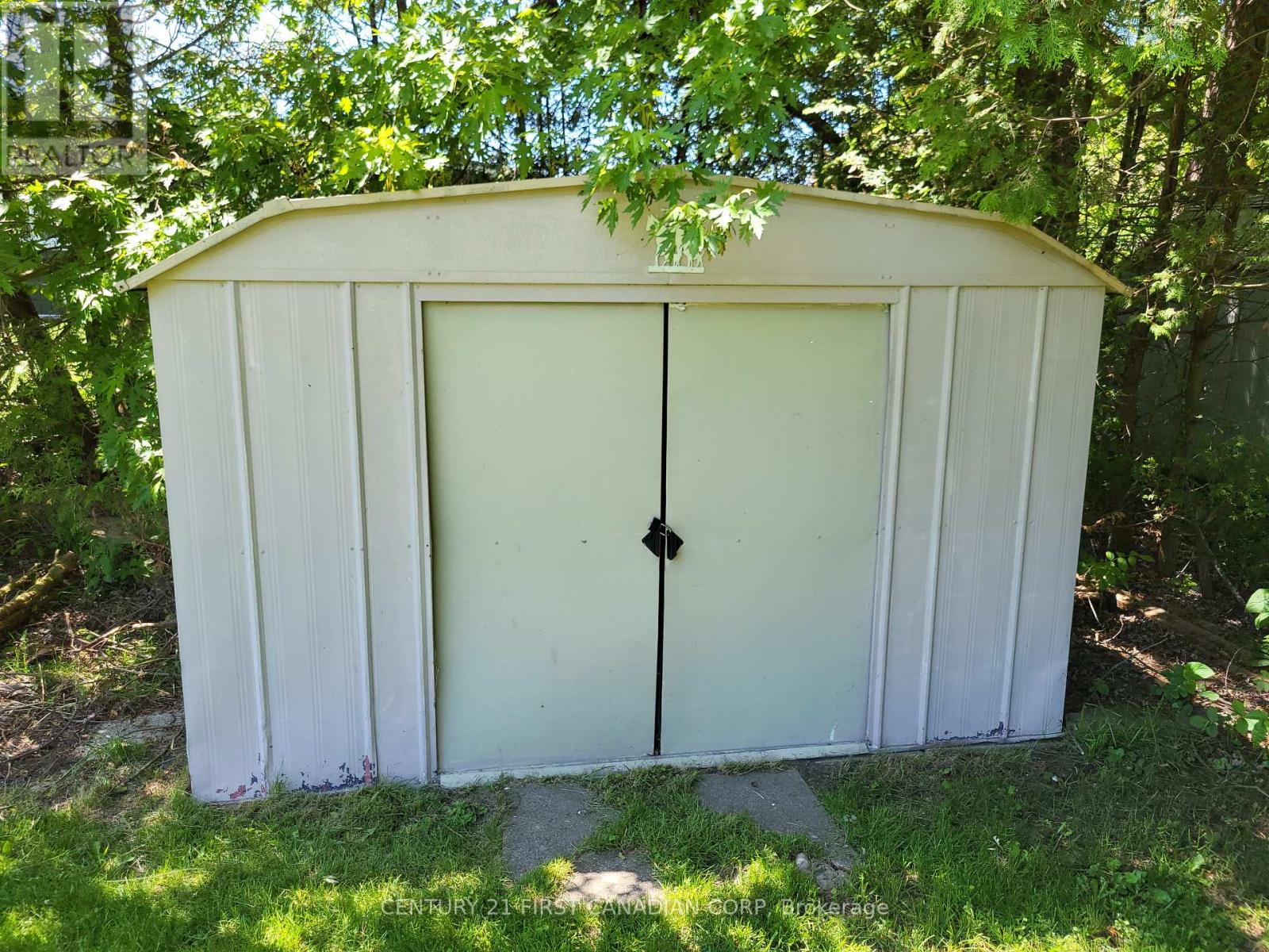 72599 Stanley Street, Bluewater, Ontario  N0M 2T0 - Photo 42 - X13224710