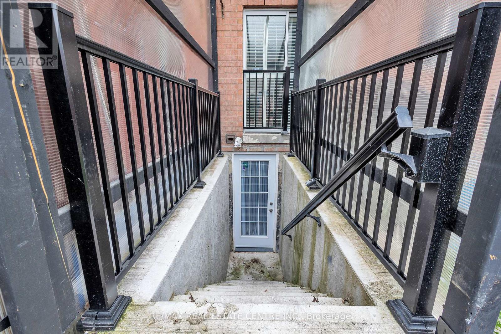 BASEMENT - 42 BAHA CRESCENT, Brampton, Ontario