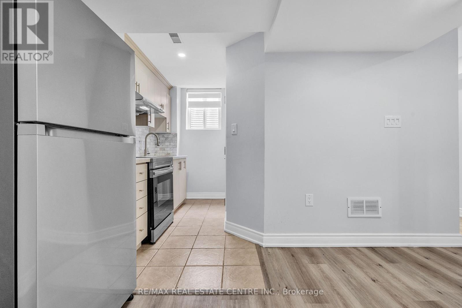 Basement - 42 Baha Crescent, Brampton, Ontario  L7A 2J3 - Photo 11 - W13225348