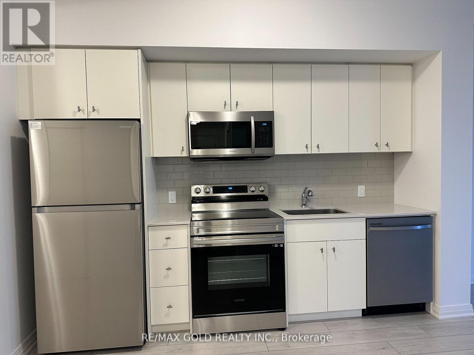 611 - 101 Golden Eagle Road, Waterloo, Ontario  N2V 1C3 - Photo 8 - X13225366