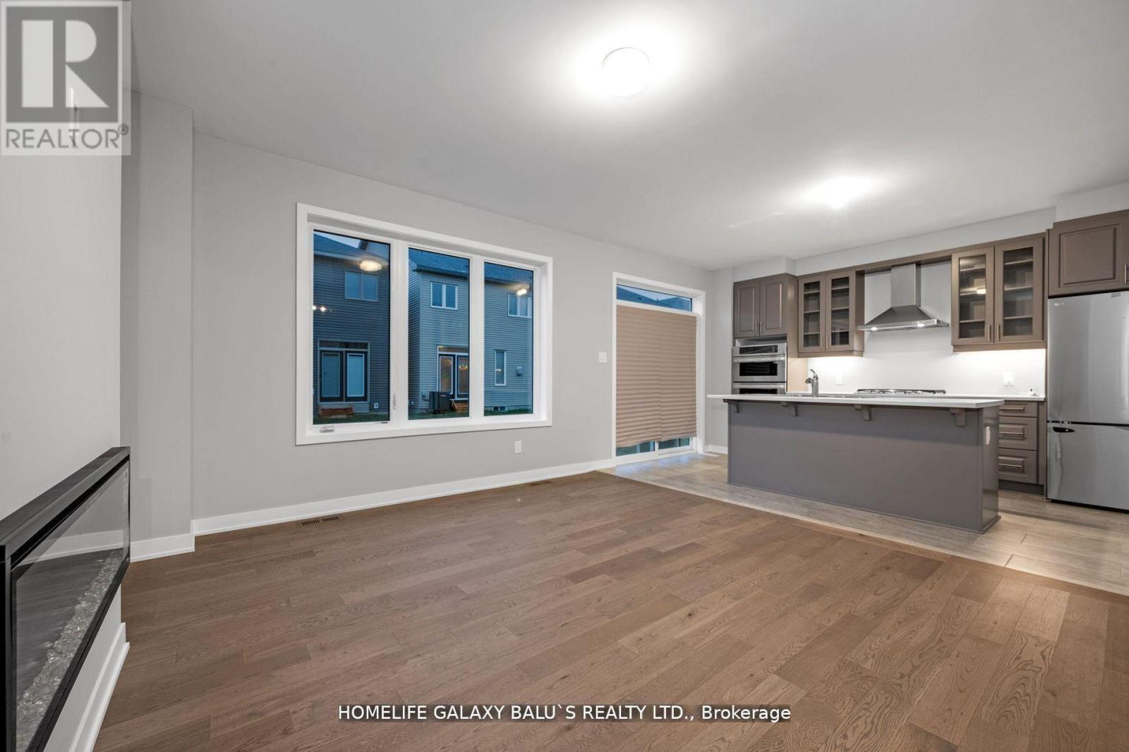 308 Crossway Terrace, Ottawa, Ontario  K2S 2Y8 - Photo 2 - X13225384