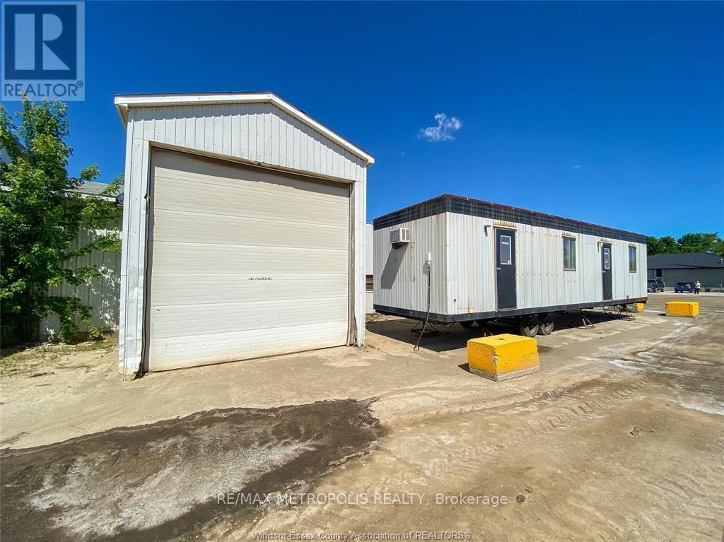 1507 Petrolia Line, St. Clair, Ontario  N0N 1G0 - Photo 16 - X13225406