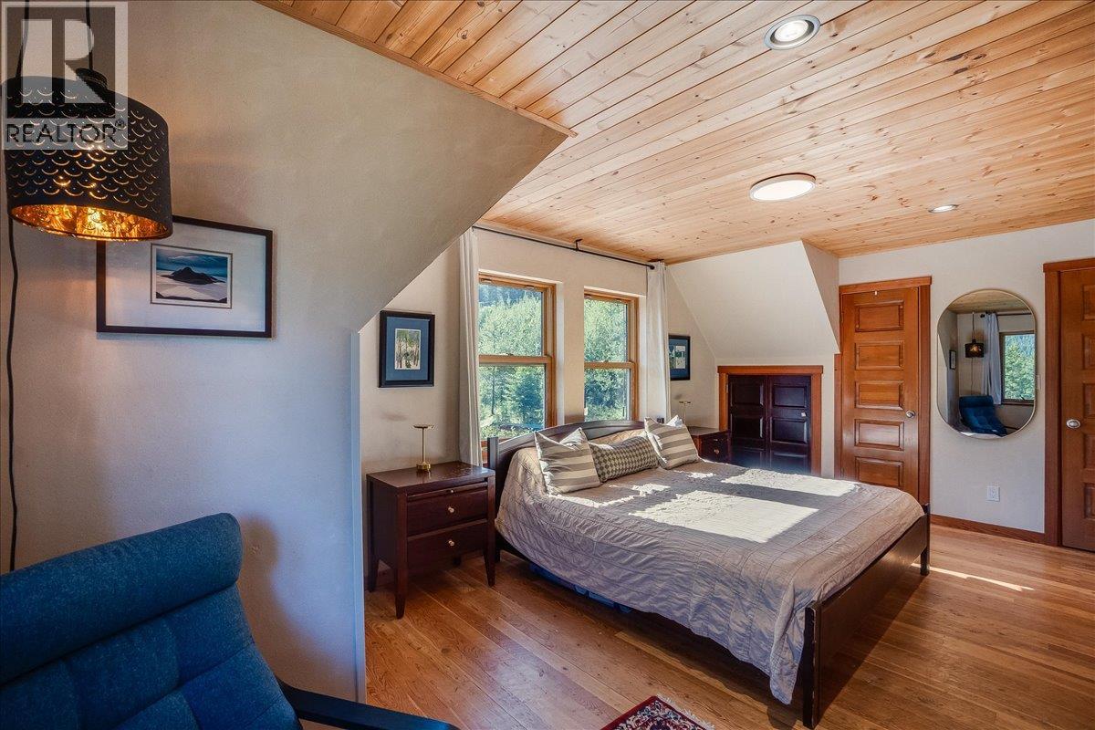 150 Suncrest Road, Pass Creek, British Columbia V1N 4T5 - Photo 24 - 10389604
