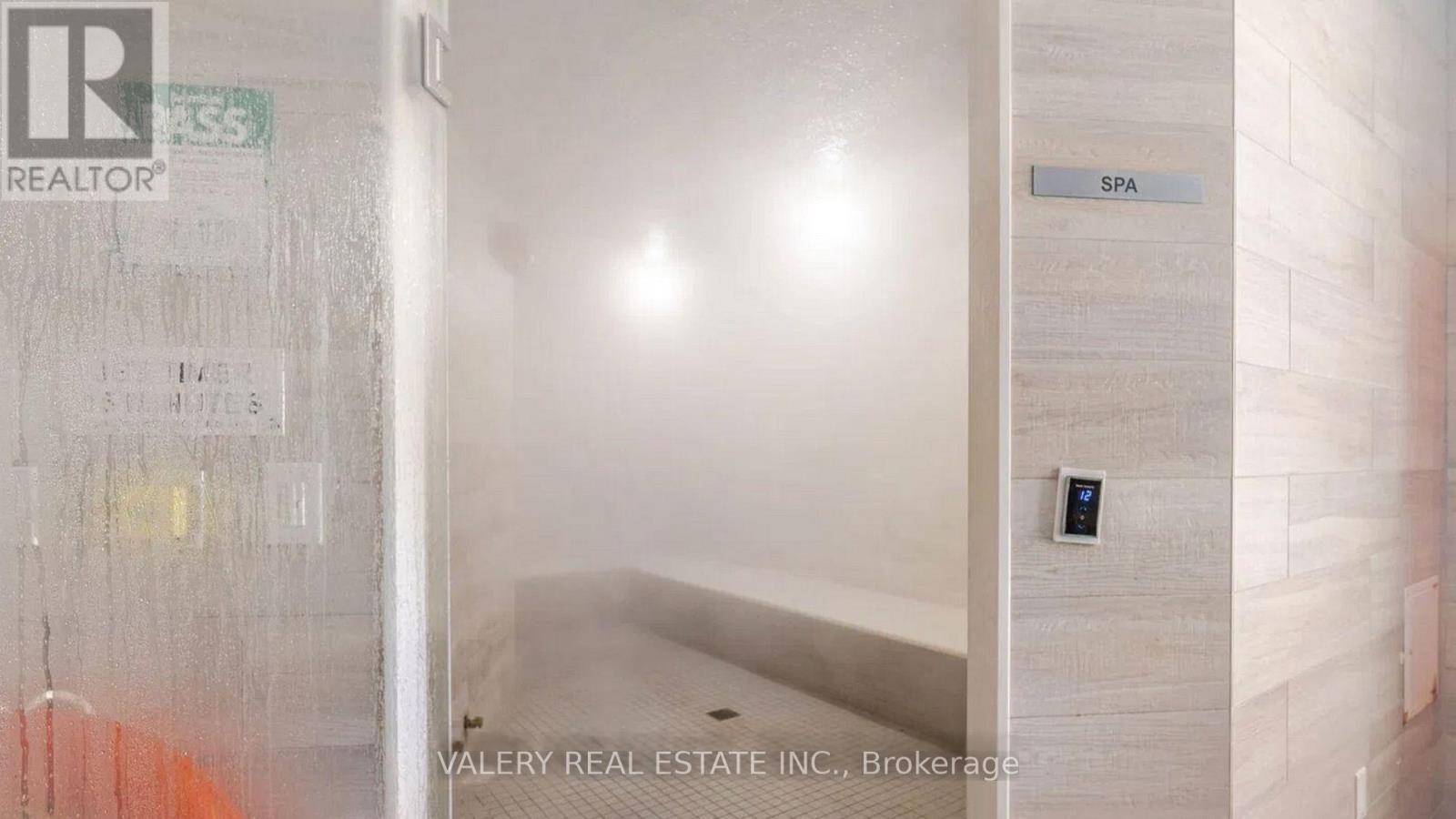 1607 - 38 Iannuzzi Street W, Toronto, Ontario  M5V 0S2 - Photo 16 - C13225426