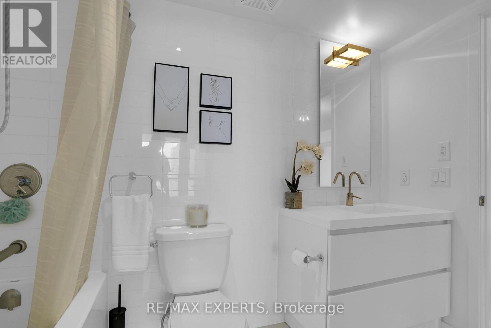 2610 - 75 Queens Wharf Road, Toronto, Ontario  M5V 0J8 - Photo 19 - C13225468