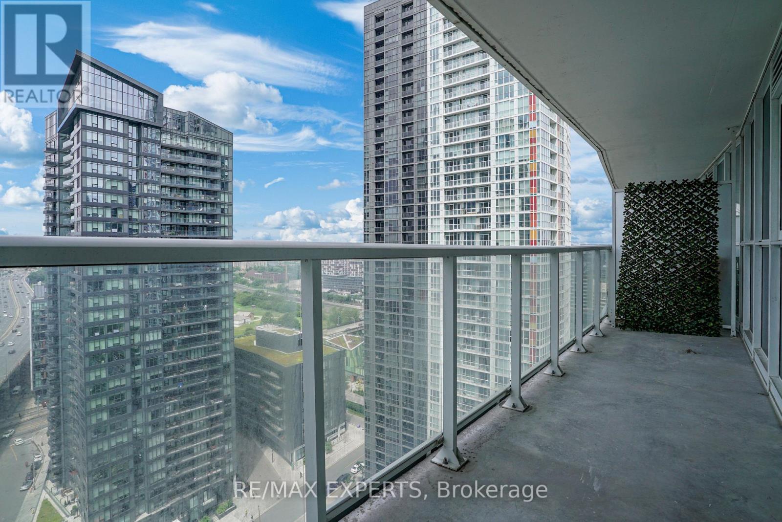 2610 - 75 Queens Wharf Road, Toronto, Ontario  M5V 0J8 - Photo 22 - C13225468