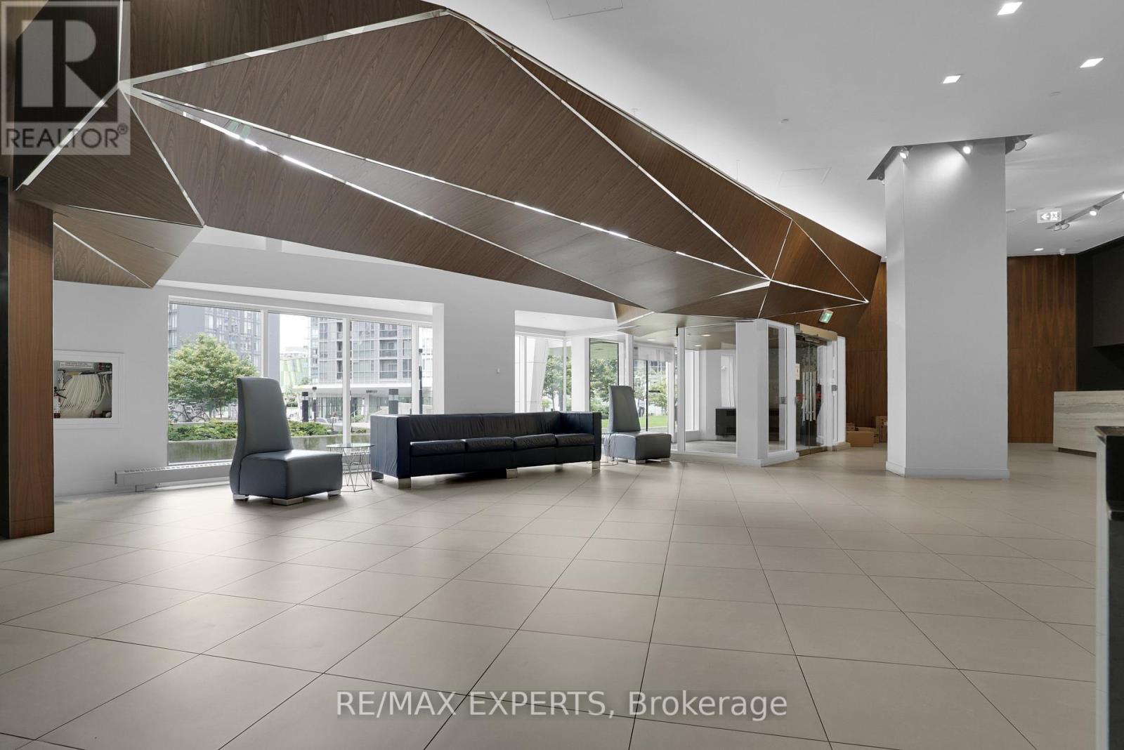 2610 - 75 Queens Wharf Road, Toronto, Ontario  M5V 0J8 - Photo 4 - C13225468