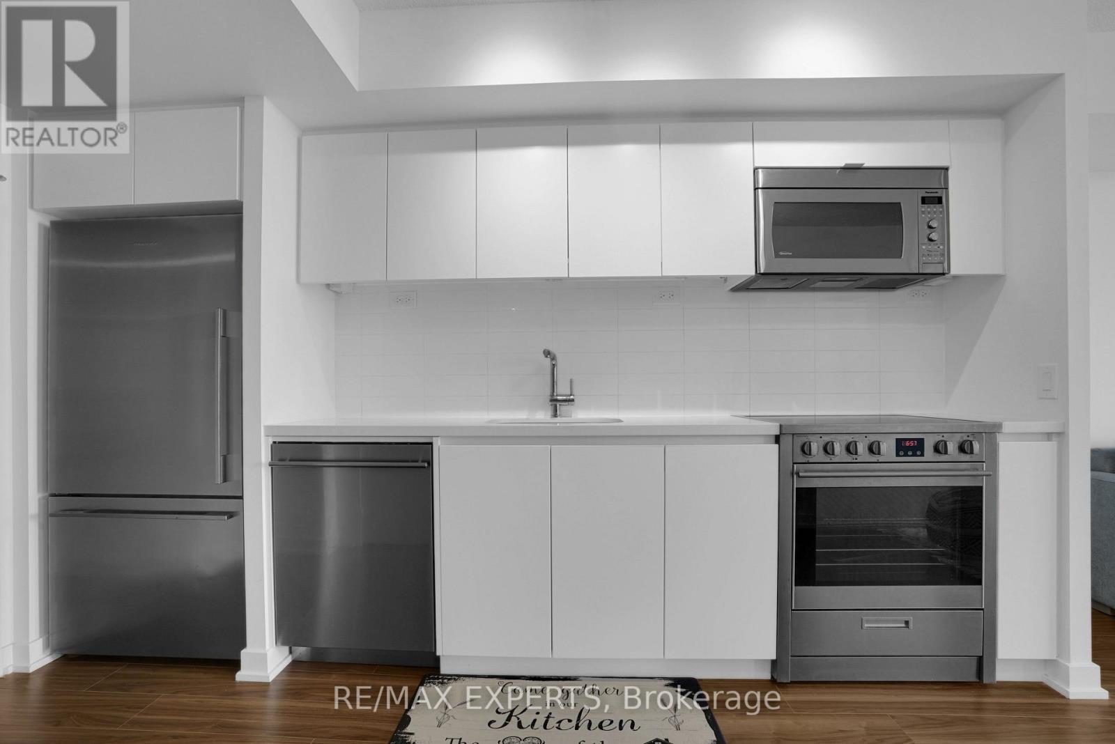 2610 - 75 Queens Wharf Road, Toronto, Ontario  M5V 0J8 - Photo 9 - C13225468