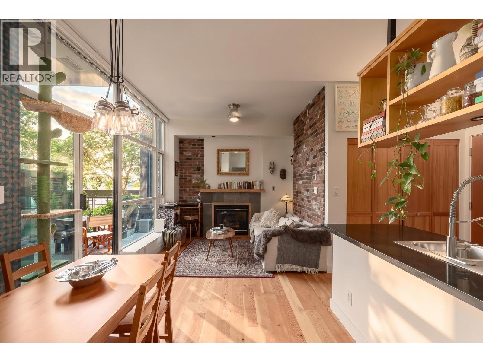 218 2515 Ontario Street, Vancouver, British Columbia  V5T 4V4 - Photo 6 - R3130446