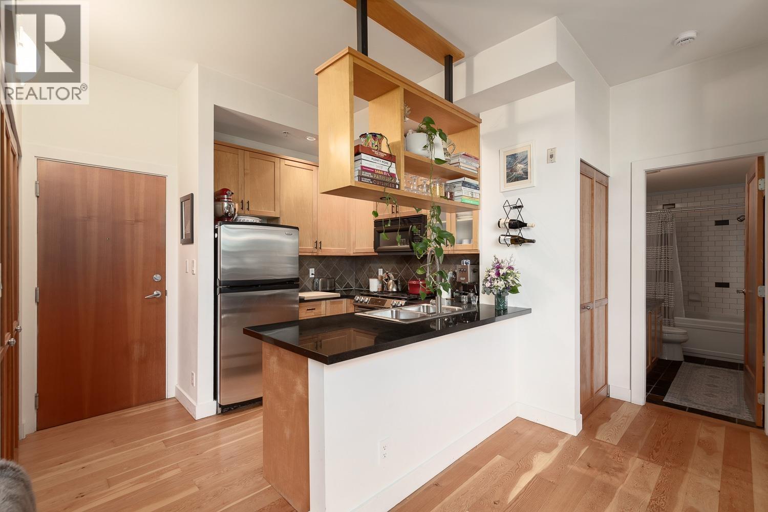 218 2515 Ontario Street, Vancouver, British Columbia  V5T 4V4 - Photo 9 - R3130446