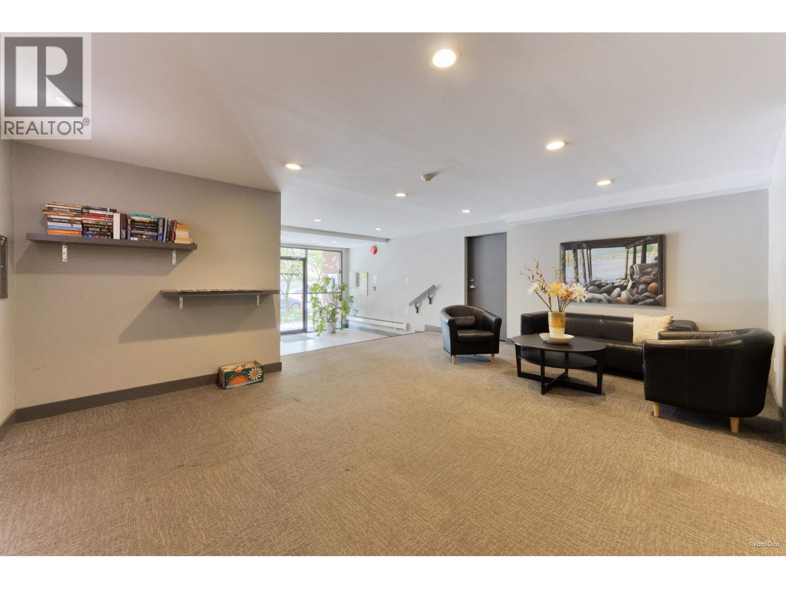 205 330 W 2nd Street, North Vancouver, British Columbia  V7M 1E1 - Photo 22 - R3130454
