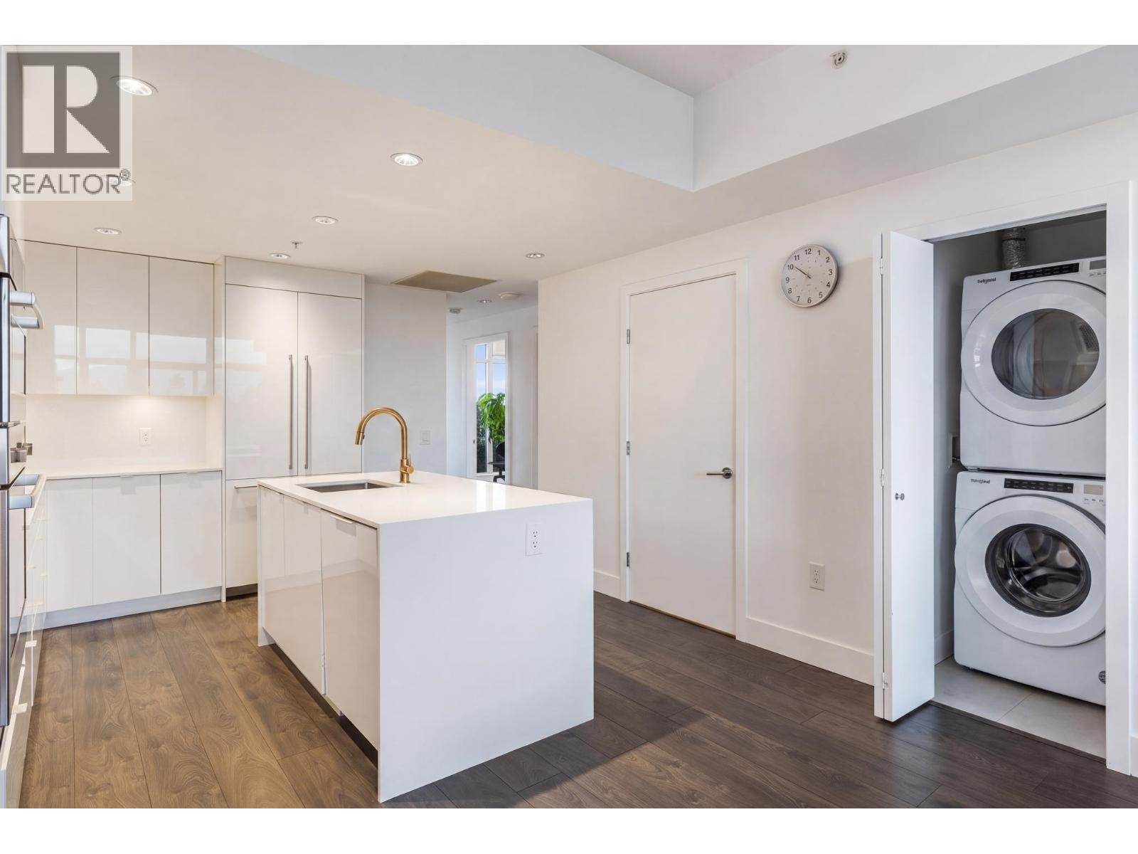 608 2435 Kingsway, Vancouver, British Columbia  V5R 5G8 - Photo 12 - R3130479