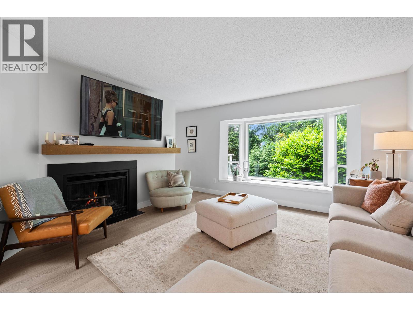 3381 Flagstaff Place, Vancouver, British Columbia  V4S 4K9 - Photo 5 - R3130503