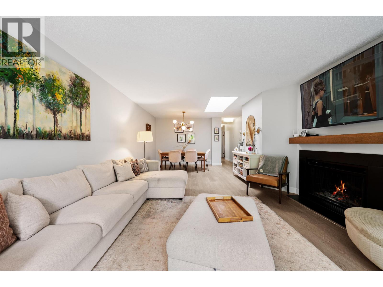 3381 Flagstaff Place, Vancouver, British Columbia  V4S 4K9 - Photo 7 - R3130503