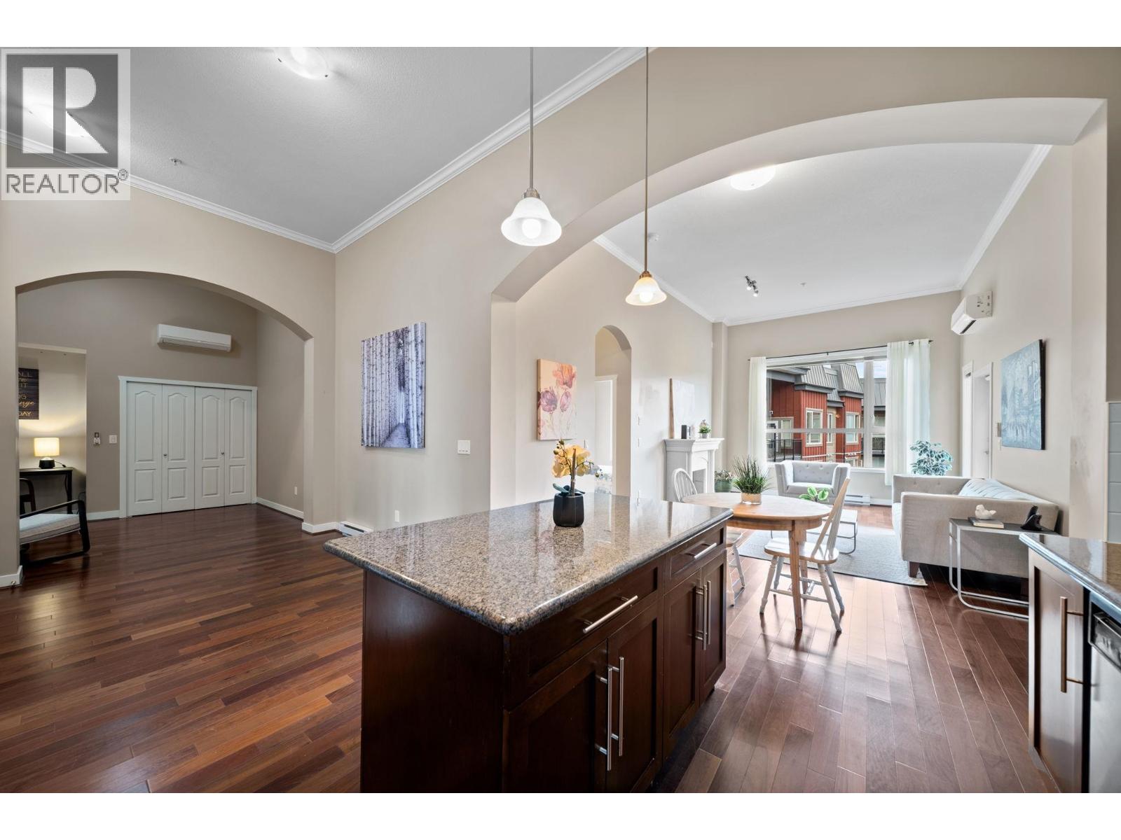 421 2628 Maple Street, Port Coquitlam, British Columbia  V3C 0E2 - Photo 4 - R3130514