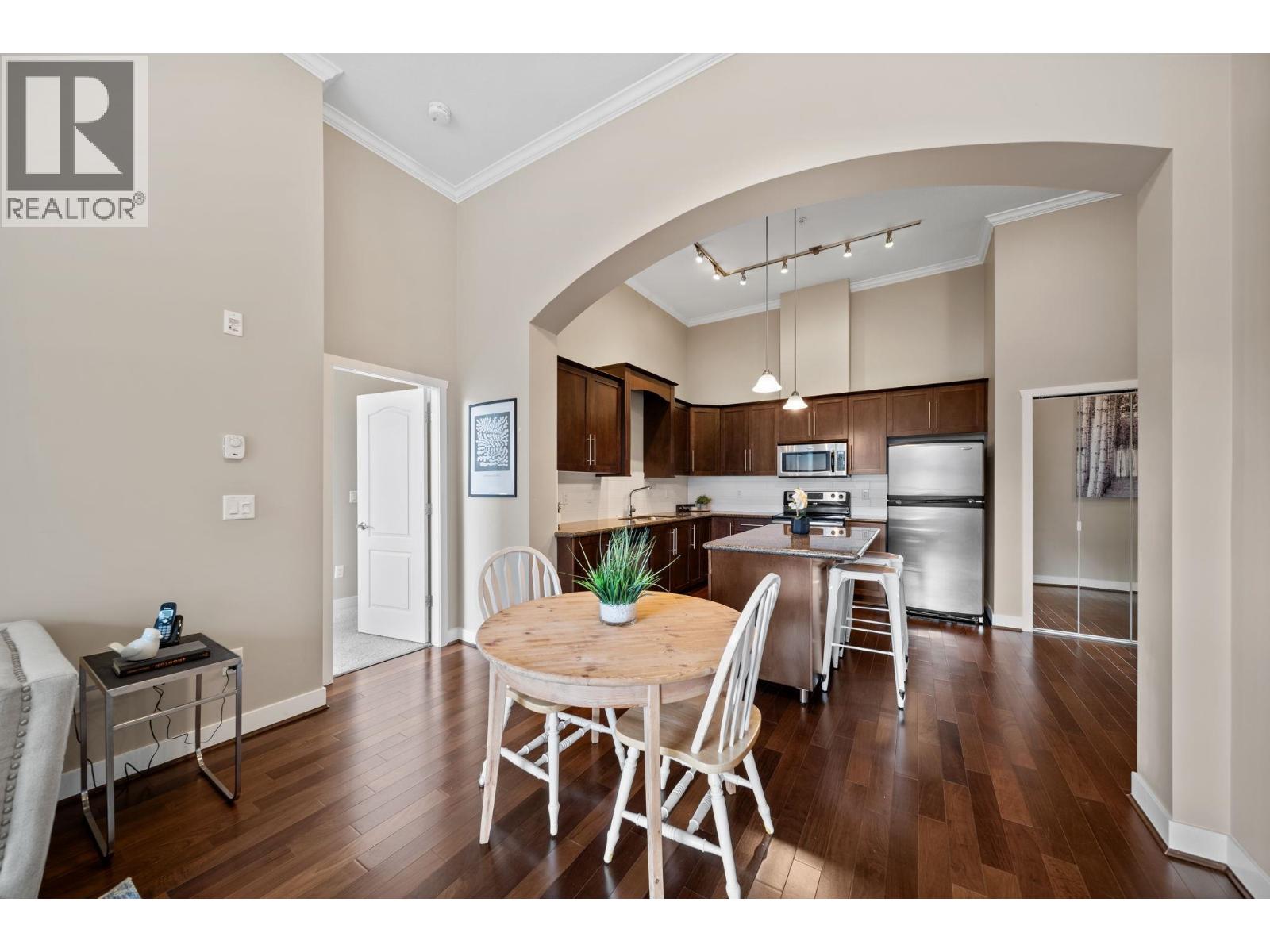 421 2628 Maple Street, Port Coquitlam, British Columbia  V3C 0E2 - Photo 5 - R3130514