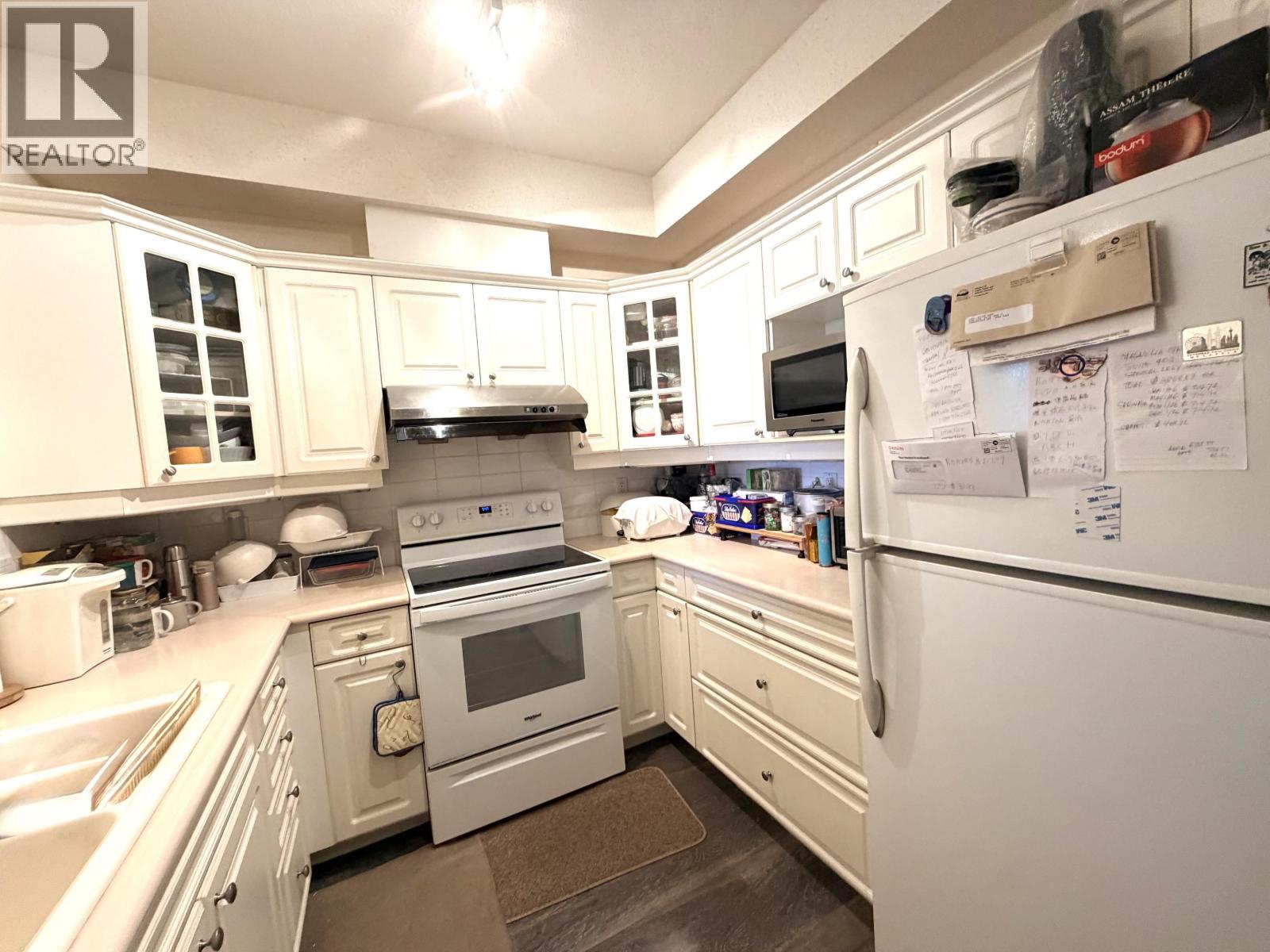 402 360 E 36th Avenue, Vancouver, British Columbia  V5W 4B9 - Photo 3 - R3130516