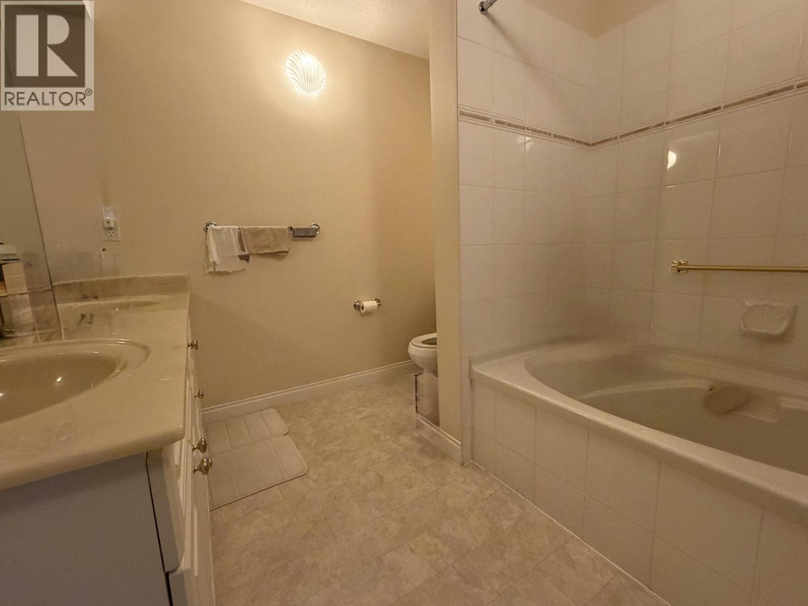 402 360 E 36th Avenue, Vancouver, British Columbia  V5W 4B9 - Photo 6 - R3130516