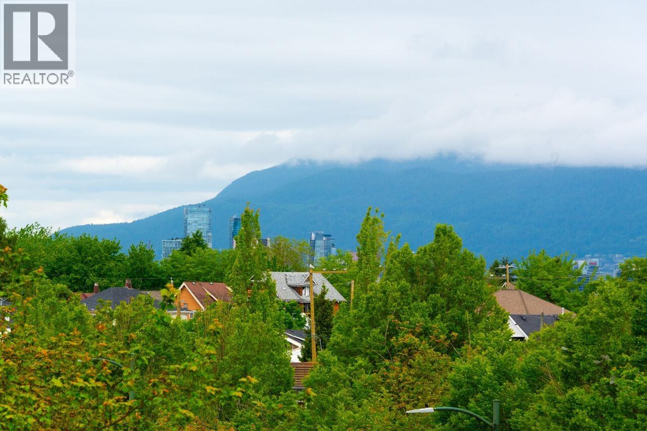 Ph2 979 E 19th Avenue, Vancouver, British Columbia  V5V 3C4 - Photo 14 - R3130551