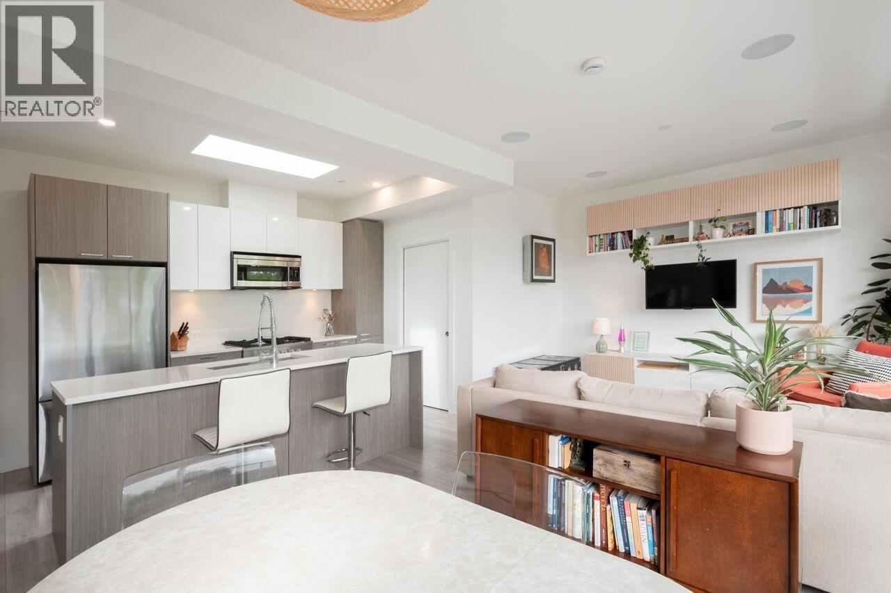 Ph2 979 E 19th Avenue, Vancouver, British Columbia  V5V 3C4 - Photo 16 - R3130551