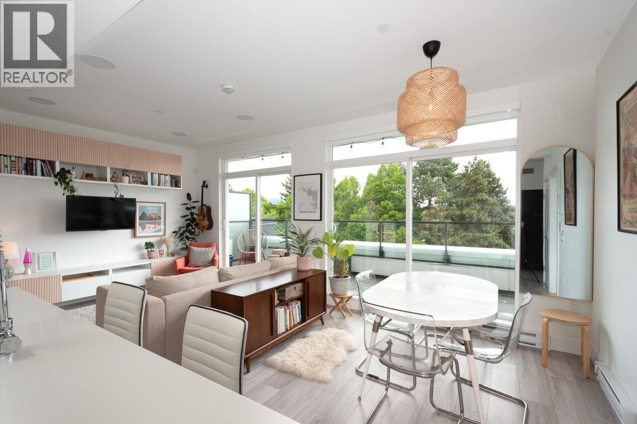 Ph2 979 E 19th Avenue, Vancouver, British Columbia  V5V 3C4 - Photo 3 - R3130551
