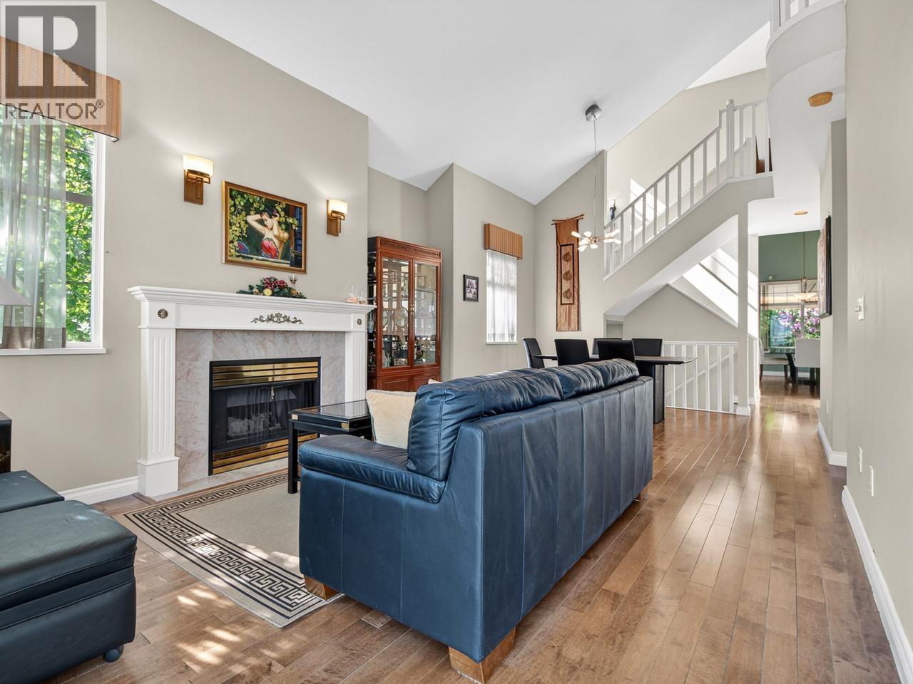 29 5221 Oakmount Crescent, Burnaby, British Columbia  V5H 4R4 - Photo 3 - R3130554