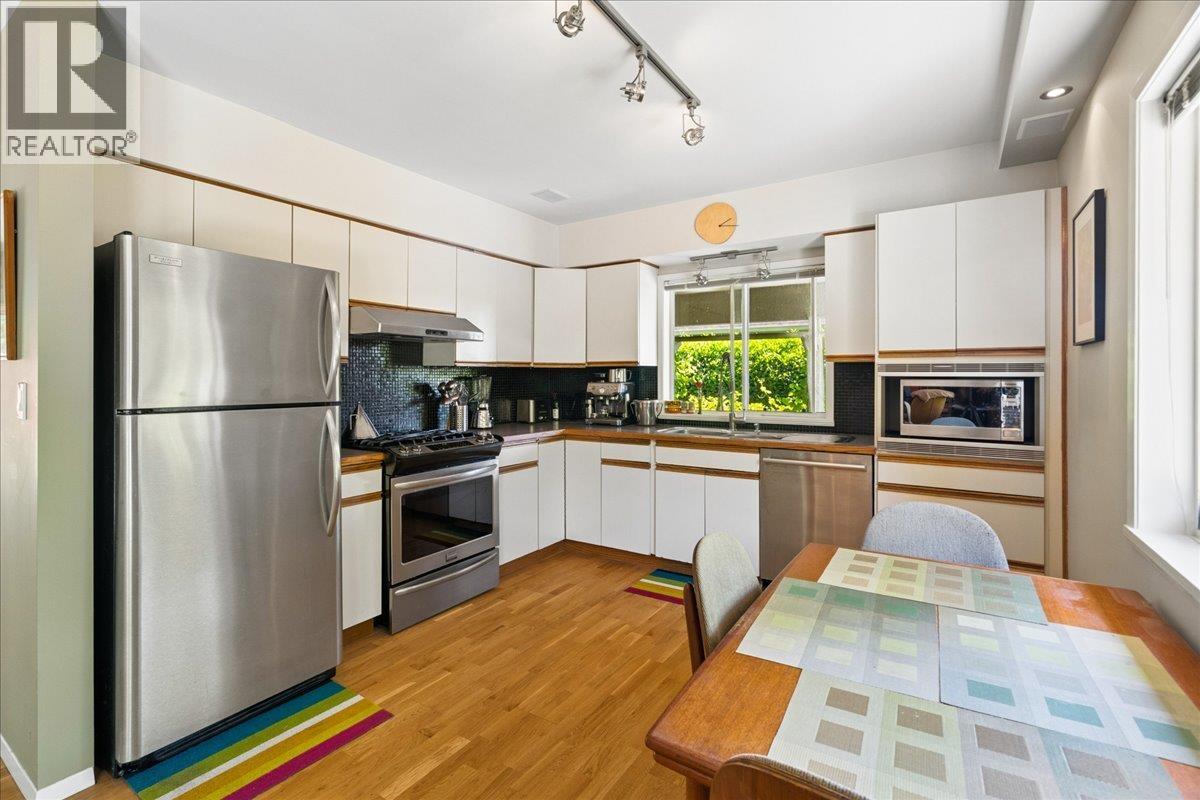 11626 243rd Street, Maple Ridge, British Columbia  V4R 1M1 - Photo 6 - R3130447
