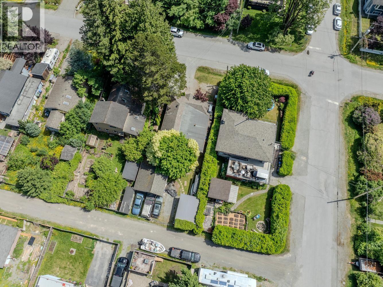 38807 Britannia Avenue, Squamish, British Columbia  V8B 0A7 - Photo 5 - R3130481