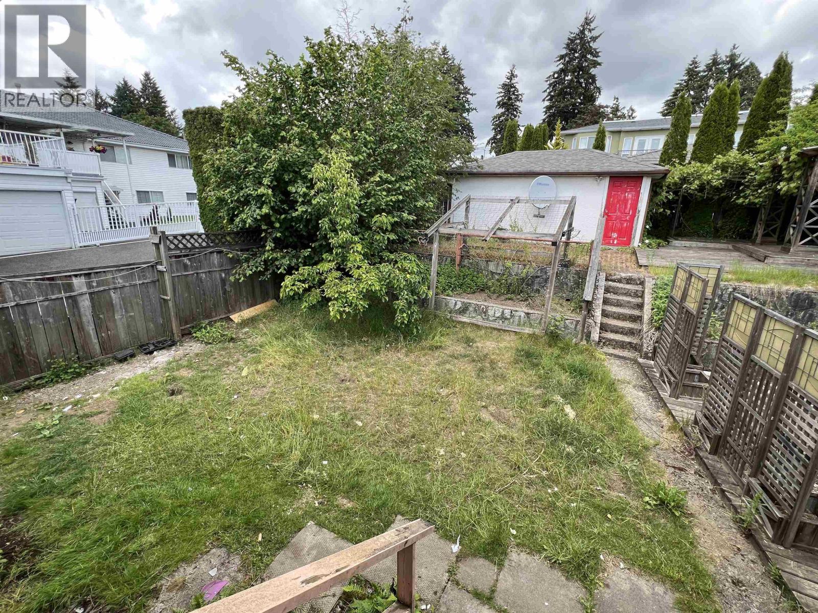5941 Carson Street, Burnaby, British Columbia  V5J 2Z8 - Photo 4 - R3130488