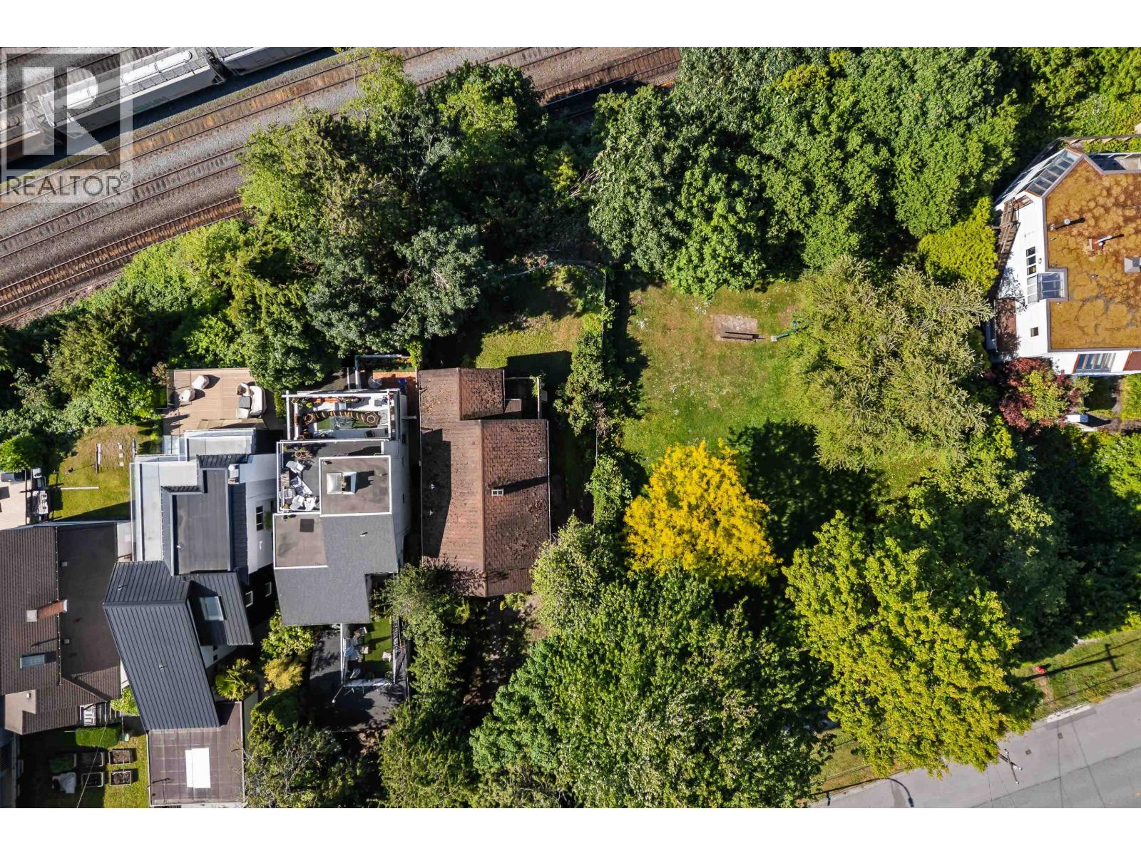 2497 Wall Street, Vancouver, British Columbia  V5K 1A4 - Photo 6 - R3130509