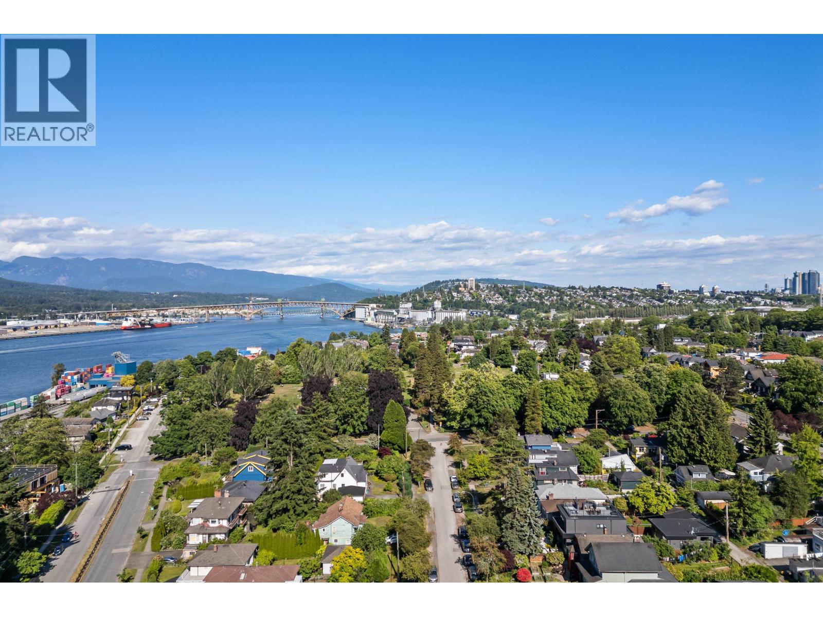 2497 Wall Street, Vancouver, British Columbia  V5K 1A4 - Photo 8 - R3130509