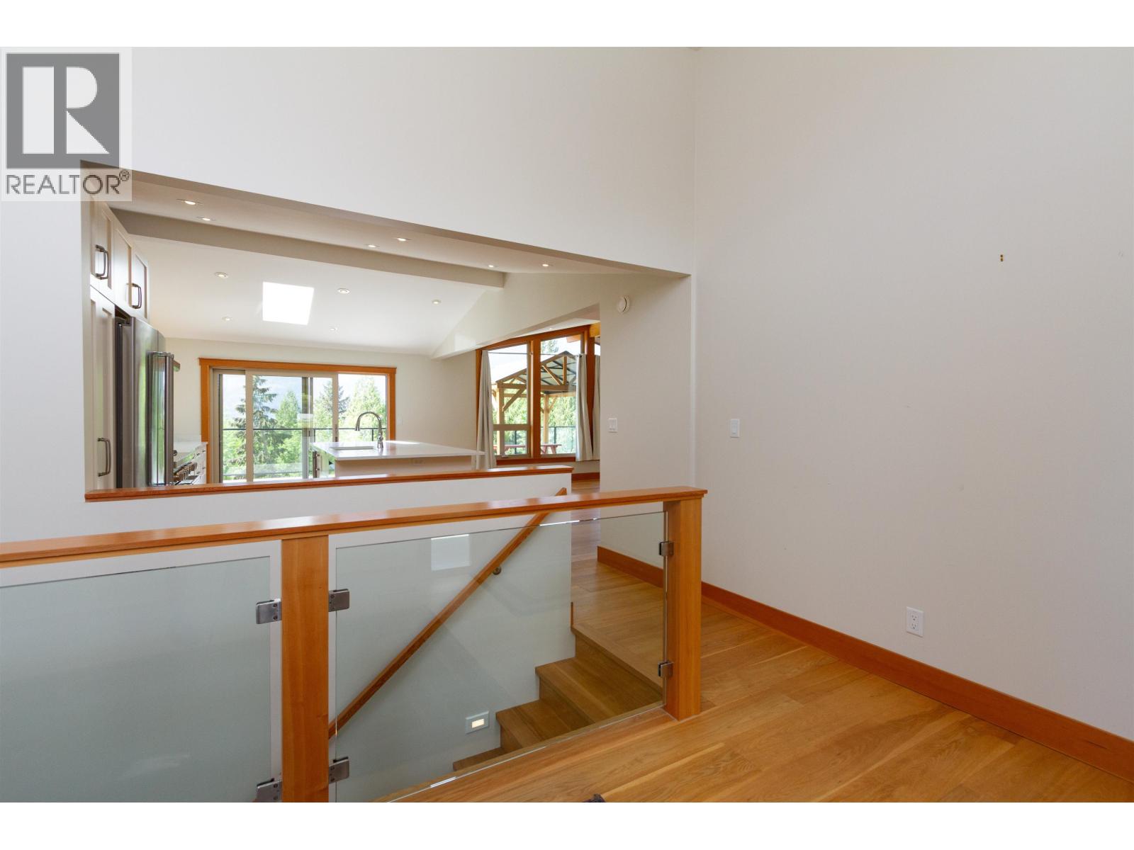 40427 Ayr Drive, Squamish, British Columbia  V0N 1T0 - Photo 14 - R3130561